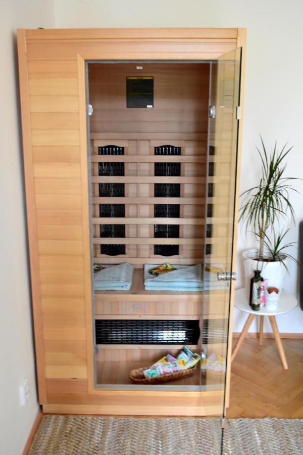 Wellness Florenc Appartamento *